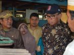Pengusaha Tenun Soppeng Terkendala Alat Pembuat Benang.