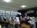 Mendikbud Pantau UNBK Di Bone Via Teleconfernce
