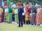 Pakaian Adat Hiasi Perigatan HUT RI Di Rutan Makassar