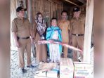 BPBD Soppeng Salurkan Bantuan untuk Nenek Nahi