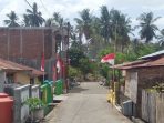 Warga Soppeng Kibarkan Bendera Setengah Tiang