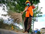 Antisipasi Sampah Tahun Baru, DLH Soppeng Tambah Petugas Kebersihan
