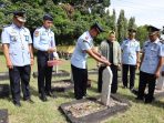 Peringati HBP ke 59 Rutan Watansoppeng Gelar Tabur Bunga