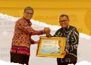 Torehkan Prestasi : Kabupaten Soppeng Terima BKN Award