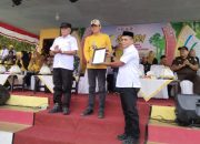 Bupati Soppeng dan Ketua DPRD Raih Penghargaan Prestisius dari PMI Dedikasi Donor Darah