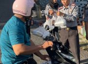 Kepala Rutan Watansoppeng Berbagi Ifthar di Jalanan