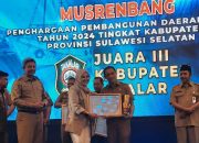 Pemkab Takalar Raih Penghargaan Terbaik III Kategori Kabupaten PPD