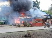 Satu unit rumah terbakar di Soppeng Respon Heroik Tim Damkar