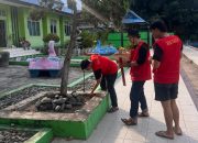 Mahasiswa Unhas Berinovasi dengan Display Pohon QR Code