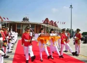 Bendera dan Teks Proklamasi Tiba di Balikpapan
