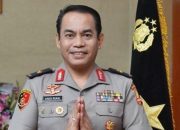 Kapolda Sulsel Irjen Pol Andi Rian Djajadi di Mutasi ke Sumsel