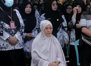 Tegar di Tengah Duka, Andi Tenri Abeng Iringi Kepergian Sang Suami