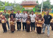 Dukung GATI Ayah Ramai Ambil Rapor di SDN 136 Labessi