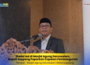 Bupati Soppeng dan Wakil Bupati Soppeng Laksanakan Sholat Ied di Masjid Agung Darussalam, Paparkan Capaian Pembangunan
