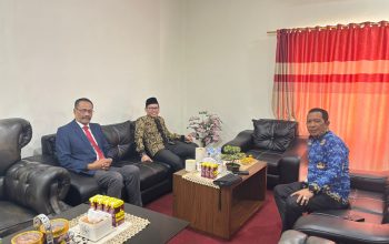 Dorong ASN Melek Literasi, Stafsus Menag Kunjungi Kemenag Soppeng