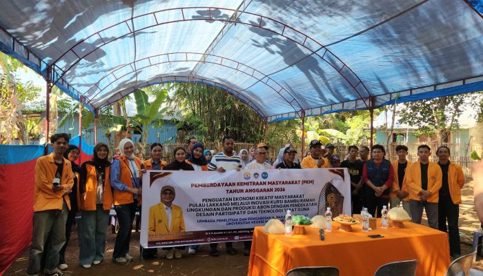 Dari Bambu hingga Abon Bandeng LP2M UNM Dorong Ekonomi Warga Pulau Lakkang