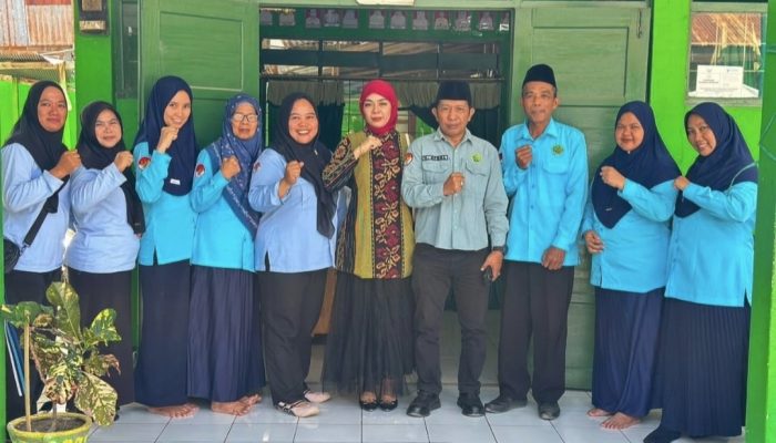 Kakankemenag Soppeng bersama Ketua DPW Cek Kesiapan Madrasah Hadapi Tahun Ajaran Baru