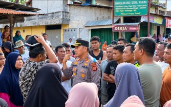 Jalan Nasional dan Rumah Warga Berlumpur, Kapolres Aceh Tenggara Turun Tangan