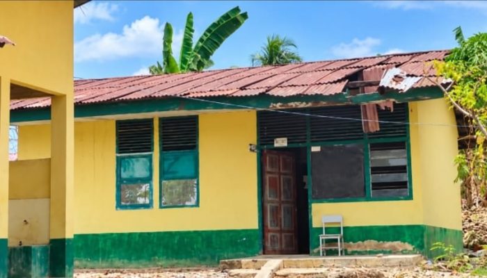 SDN 180 Sikojang Soppeng Rusak Berat Murid Belajar di Gedung Berbahaya