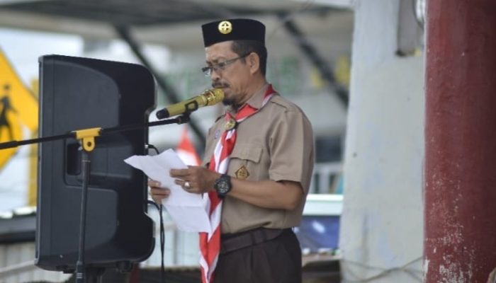 Koordinator Disdikbud Liliriaja Imbau Murid dan Guru Pakai Masker di Tengah Kabut Asap